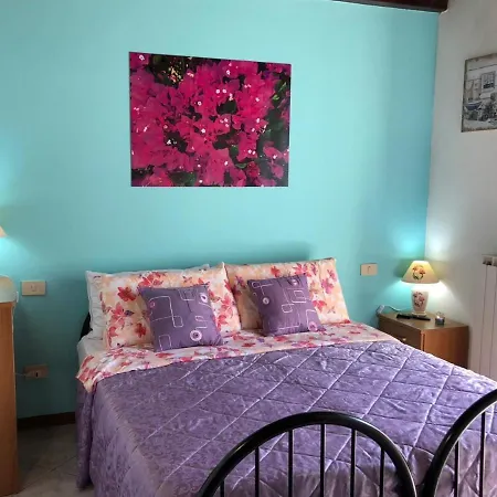 Oasi Di Paradiso - Comfy Private On Ground Floor With Terrace Apartment Desenzano del Garda
