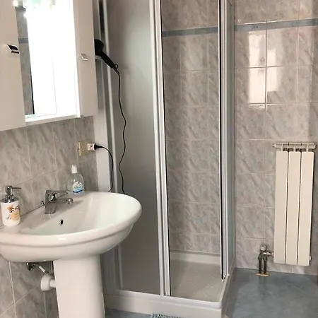 Oasi Di Paradiso - Comfy Private On Ground Floor With Terrace * Desenzano del Garda
